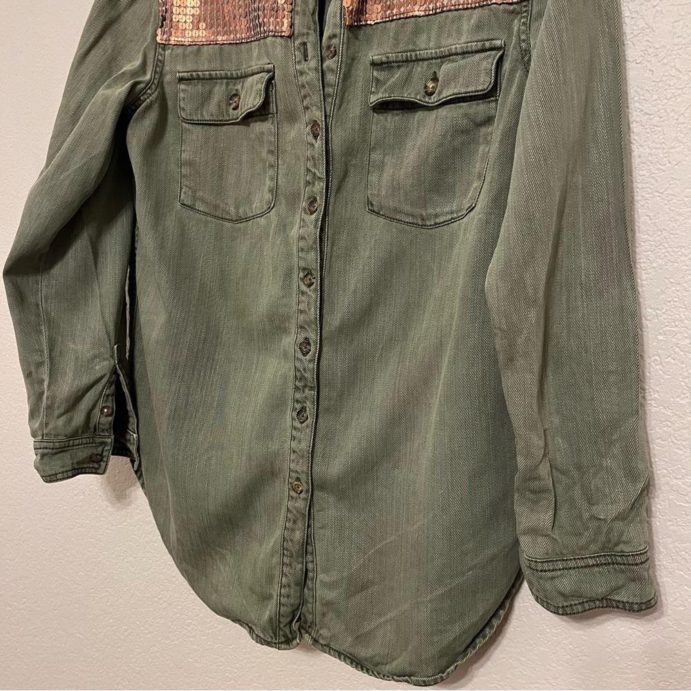 Anthropologie Olive Green and Bronze Sequin Button Down Shirt Size 8 - Picture 11 of 16